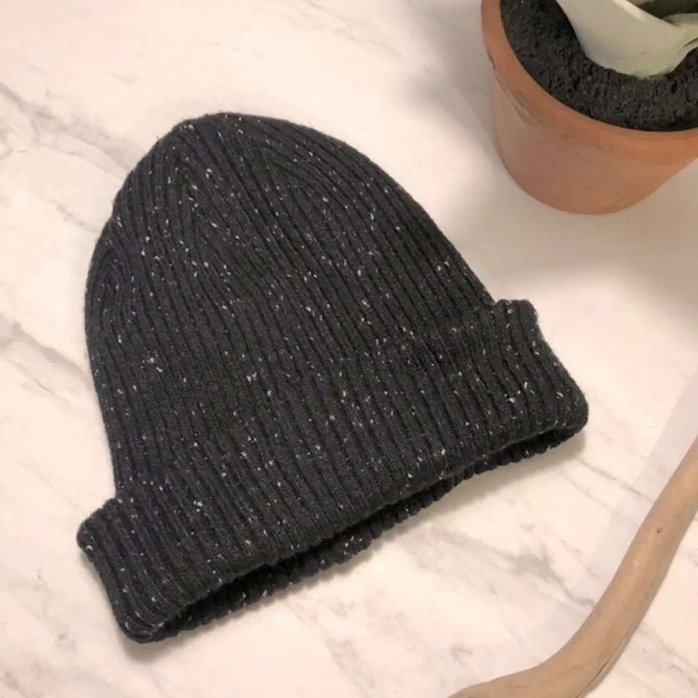 GOODFELLOW & CO. Black & White Fleck Mélange Knit Beanie Hat - Picture 3 of 5